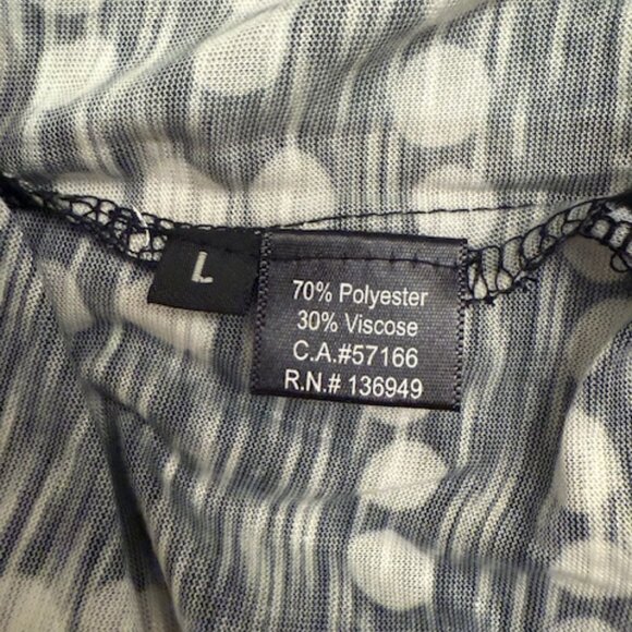 New Label black and white polka dot 3/4 length sleeve button down top NWT. - Picture 6 of 8